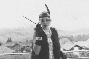 New Year's: woman dressed as a flapper girl